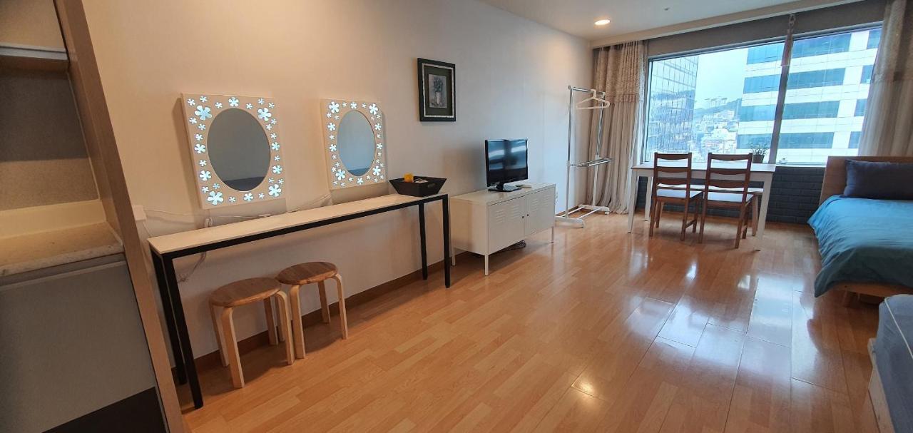 Jsm Studio Hongdae Seoul Bagian luar foto