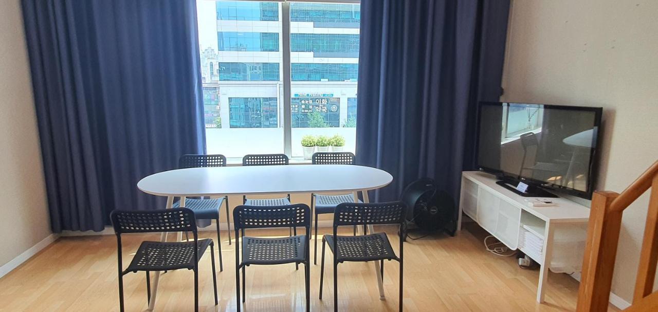 Jsm Studio Hongdae Seoul Bagian luar foto