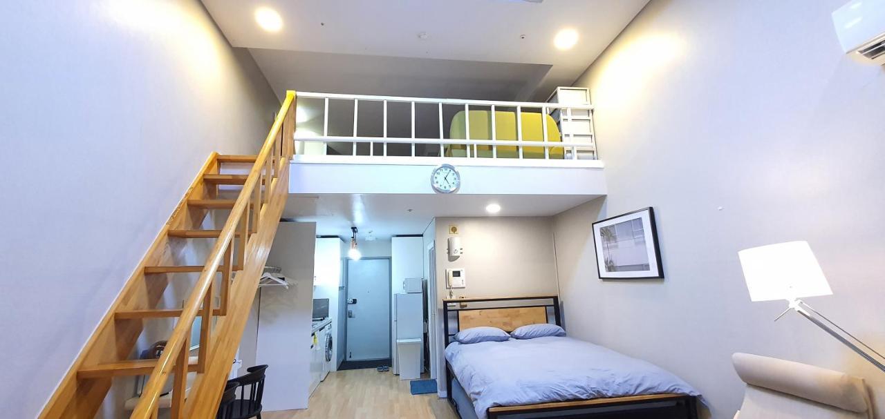 Jsm Studio Hongdae Seoul Bagian luar foto